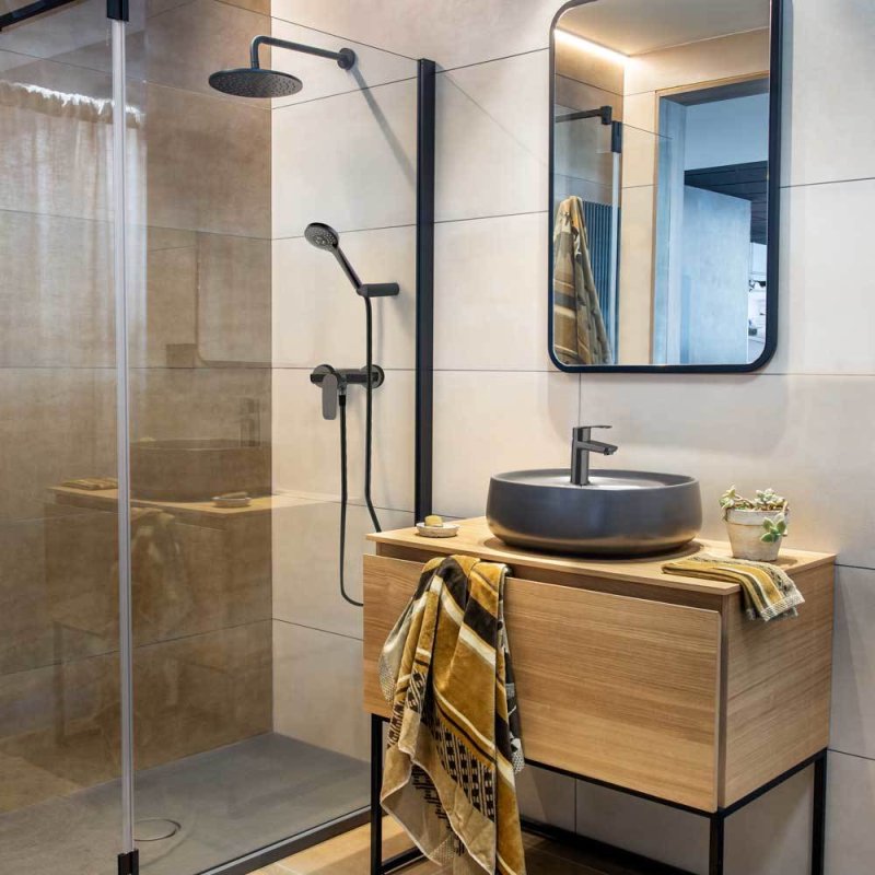 Смеситель для душа однорычажный наружнего монтажаNEW FLY 570802SNM Черный