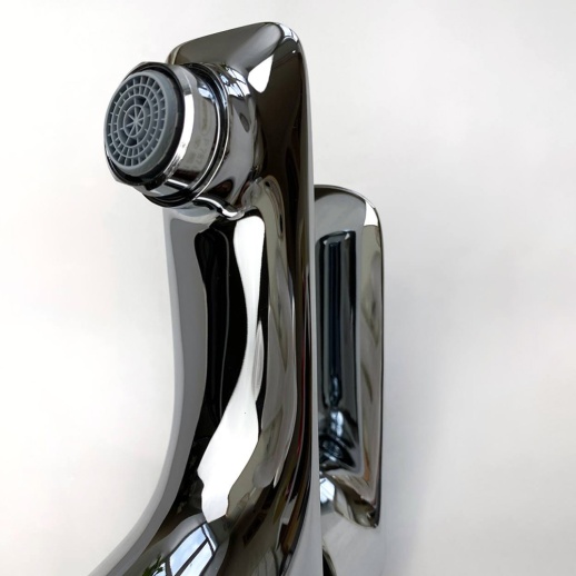 Смеситель для раковины PAINI Garda 76CR211 c донным клапаном, хром (CR) Смеситель для раковины PAINI Garda 76CR211 c донным клапаном, хром (CR)