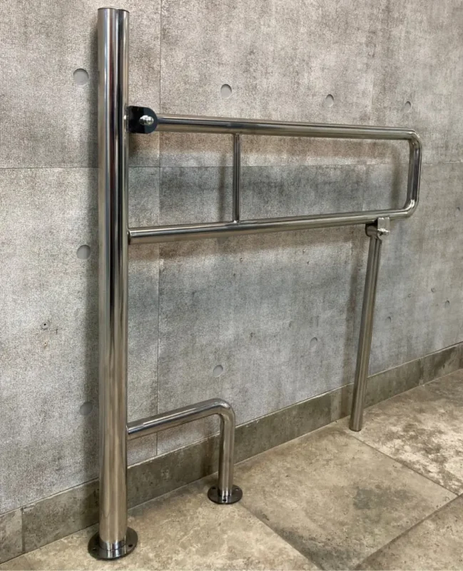 Поручень напольный откидной 900х800, с дополнительной опорой SAWY SNP 42