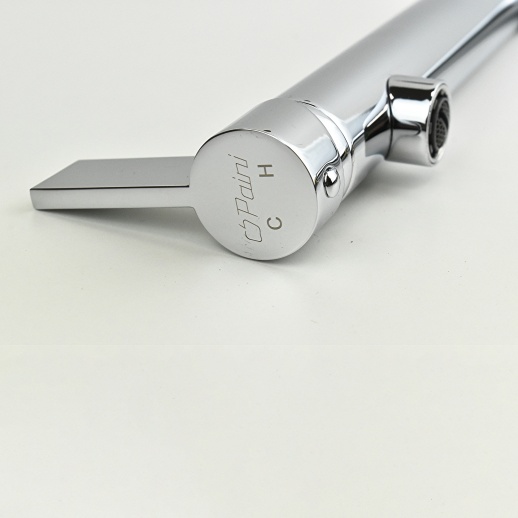 Смеситель для кухни PAINI Cucina 78CR579WSAKM, хром (CR) Смеситель для кухни PAINI Cucina 78CR579WSAKM, хром (CR)