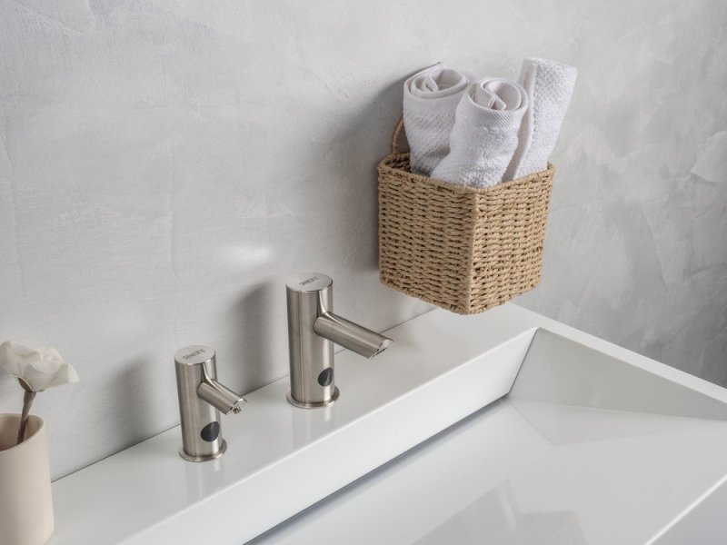 Автоматический нержавеющий дозатор мыла на столешницу Sanela SLZN 91E 85911