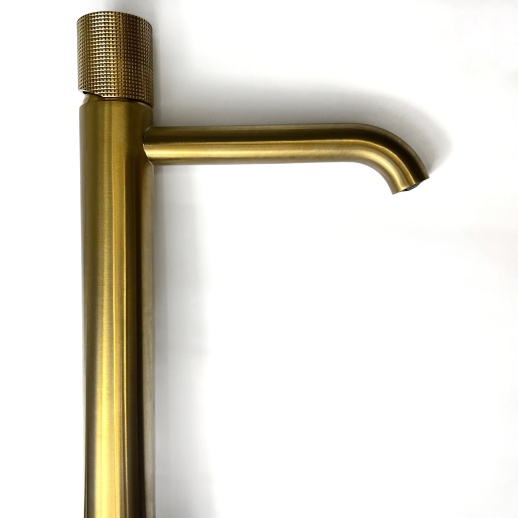 Смеситель для раковины PAINI Cox Grip 7GPJ205OLL без донного клапана, высокий, брашированное золото PVD (PJ) Смеситель для раковины PAINI Cox Grip 7GPJ205OLL без донного клапана, высокий, брашированное золото PVD (PJ)