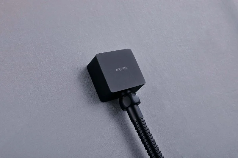 Шланговое подсоединение AQUATEK, матовый черный AQ2459MB