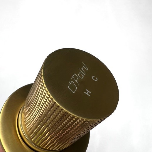 Смеситель для раковины PAINI Cox Grip 7GPJ208 встраиваемый, брашированное золото PVD (PJ) Смеситель для раковины PAINI Cox Grip 7GPJ208 встраиваемый, брашированное золото PVD (PJ)