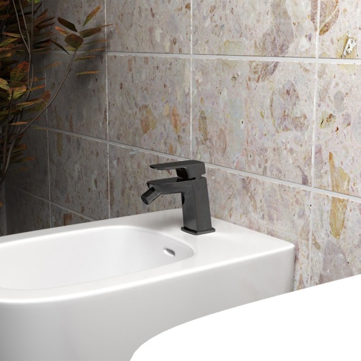 Смеситель для биде PAINI Nove 09YO304 без донного клапана, черный (YO) Смеситель для биде PAINI Nove 09YO304 без донного клапана, черный (YO)