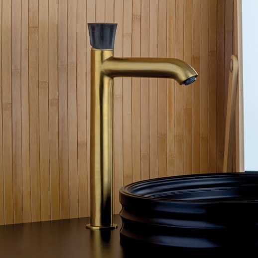 Смеситель для раковины PAINI Domus 18PJ205PZLL без донного клапана высокий, брашированное золото PVD (PJ) Смеситель для раковины PAINI Domus 18PJ205PZLL без донного клапана высокий, брашированное золото PVD (PJ)