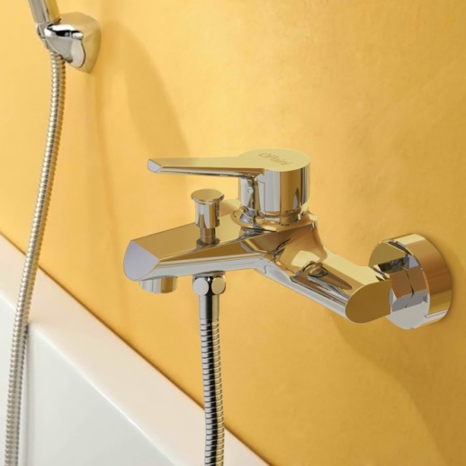 Смеситель для ванны PAINI MECR111 Messina без аксессуаров, хром (CR) Смеситель для ванны PAINI MECR111 Messina без аксессуаров, хром (CR)