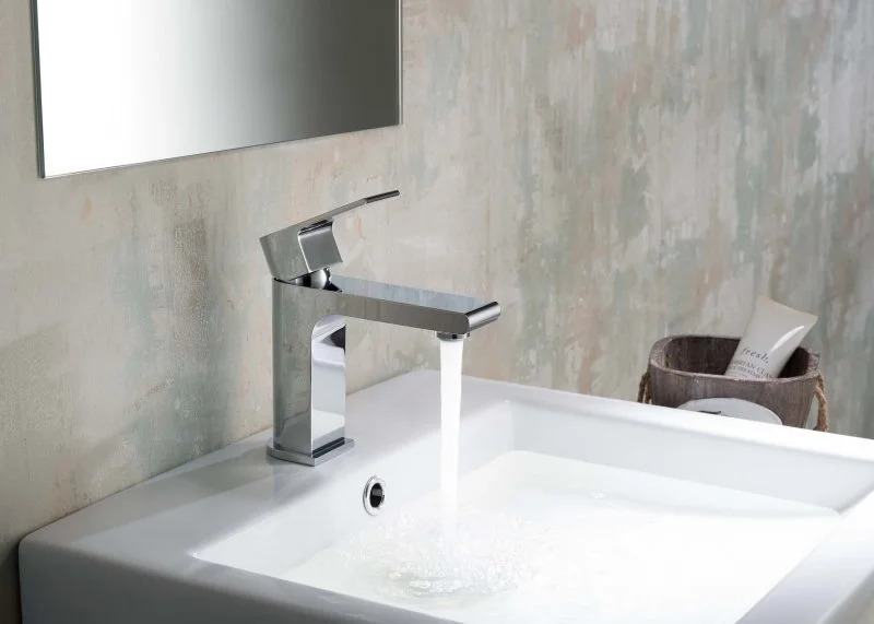 Смеситель для раковины 103, без донного клапана AQUATEK AQ1410CR ЛИРА