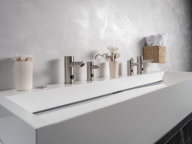 Автоматический нержавеющий дозатор мыла на столешницу Sanela SLZN 91E 85911