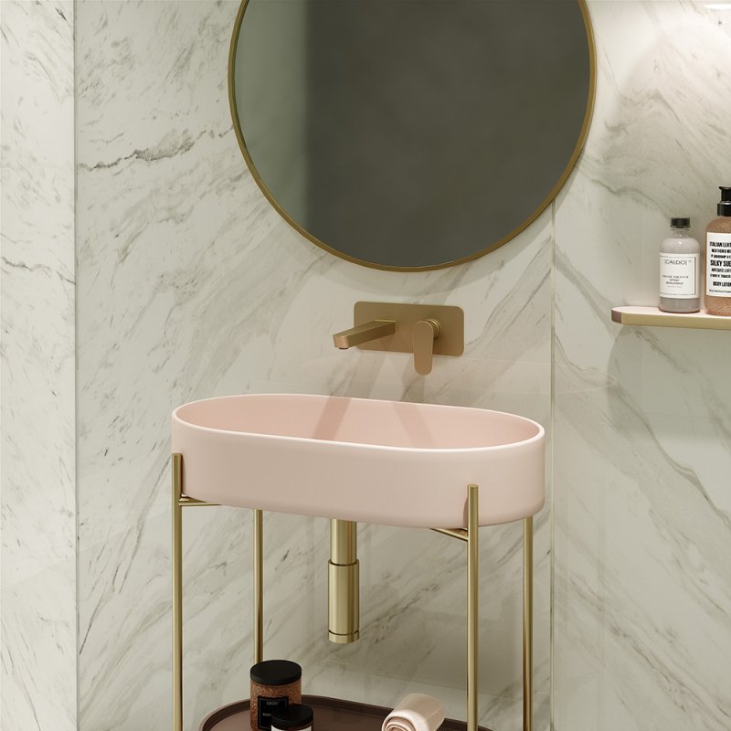 Встраиваемый однорычажный смеситель для раковины на цельной пластине с длинным изливом 240 мм ALEXIA 3620OC золото брашированное