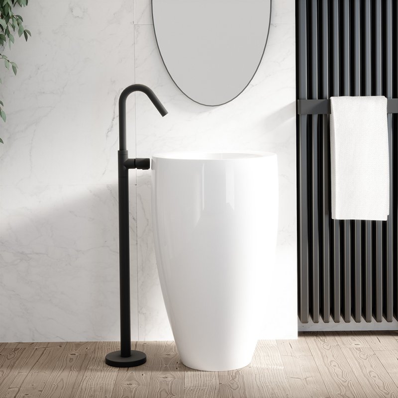 Напольный однорычажый смеситель для раковины тотем TZAR 347602SNM Черный