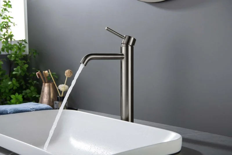 AQ1304BGM ЕВРОПА смеситель для раковины высокий 215, без донного клапана, оружейная сталь