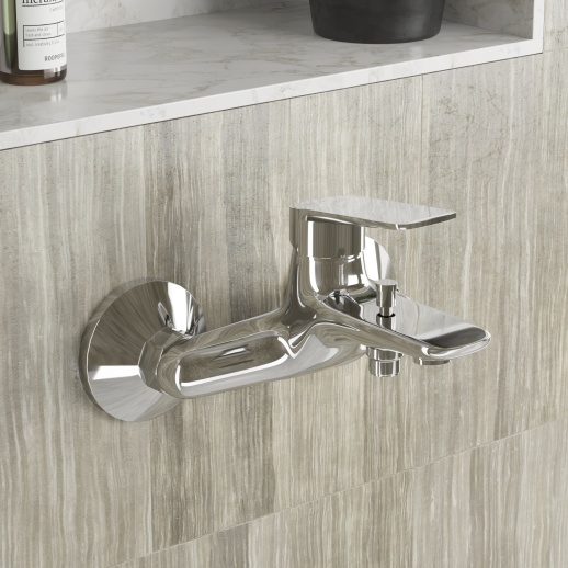 Смеситель для ванны PAINI Laguna LACR111, хром (CR) Смеситель для ванны PAINI Laguna LACR111, хром (CR)