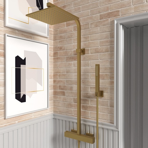 Душевая система PAINI Dax-R 84PJ689TH с термостатом, брашированное золото PVD (PJ) Душевая система PAINI Dax-R 84PJ689TH с термостатом, брашированное золото PVD (PJ)