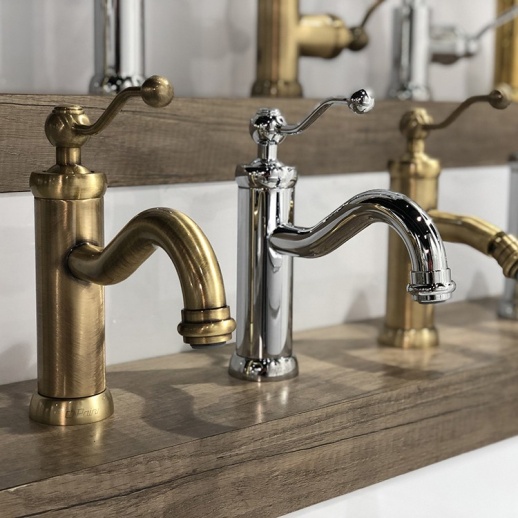 Смеситель для раковины PAINI Duomo 88CR205 без донного клапана, хром (CR) Смеситель для раковины PAINI Duomo 88CR205 без донного клапана, хром (CR)