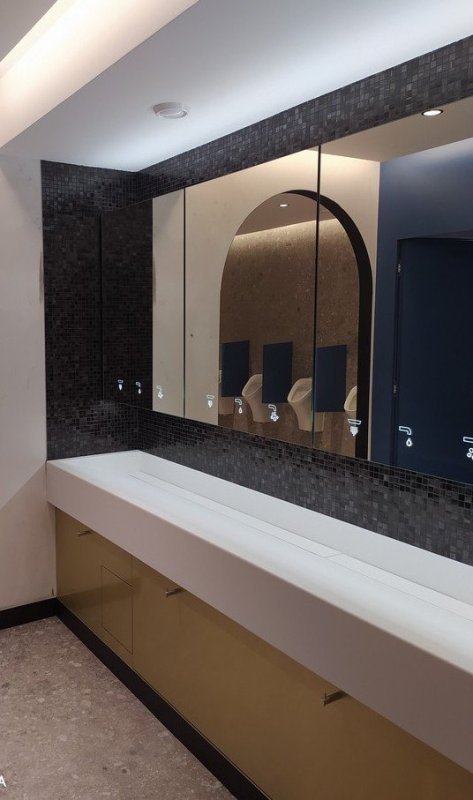 Sanela SLZN 84G Сушилка для рук для установки за зеркалoм