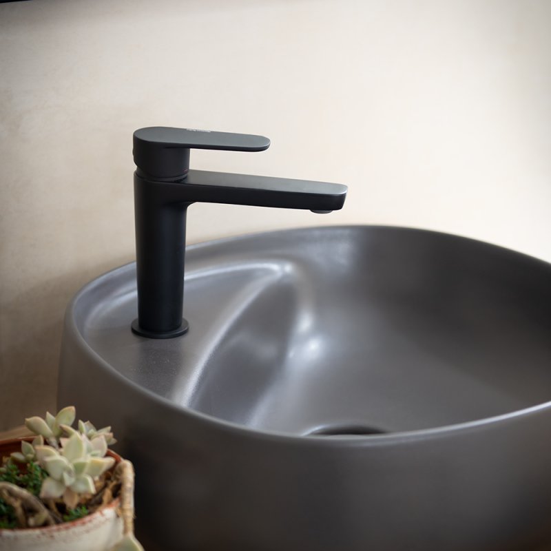 Смеситель для раковины однорычажный ALEXIA 3604 Черный (М)