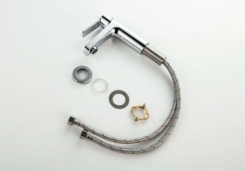 AQ1710CR ЛУГАНО смеситель для раковины 106 без донного клапана, хром